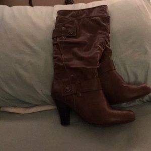 Brown boots